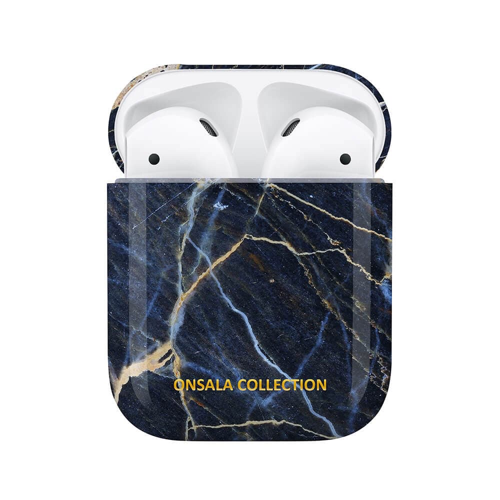 Onsala Collection Airpods -kotelo Musta Galaxy Marble