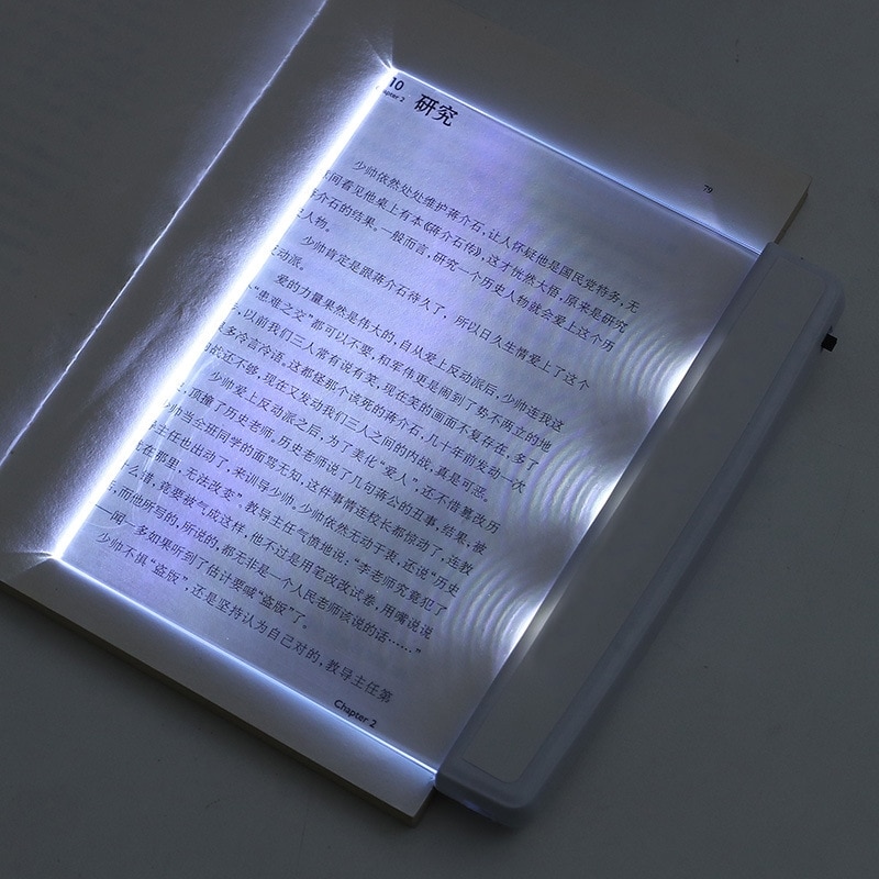 LED-paneeli pimeässä lukemista varten