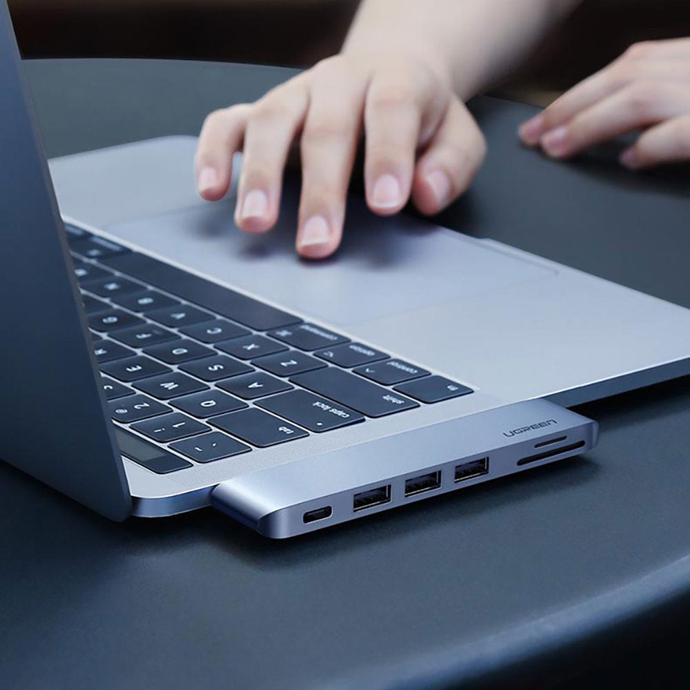 Ugreen Multihubb MacBook Pro / Air - 2xUSB-C 3xUSB ja muistikortinlukija