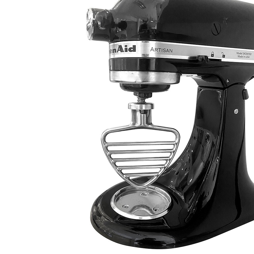 Ruostumattomasta teräksestä valmistettu taikinan sekoitin KitchenAid keittiökoneelle, jossa on taittuva käyttöpää