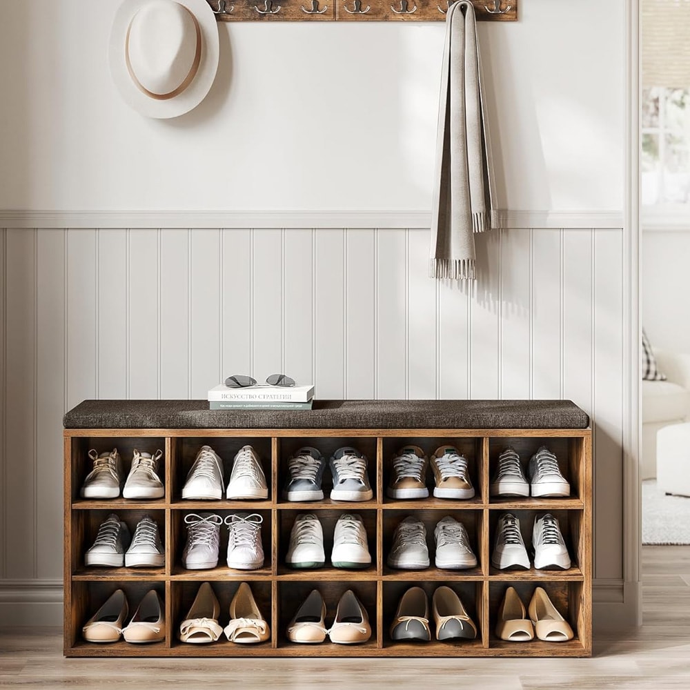 Kenkäpenkki 15 lokerolla – Rustiikinruskea