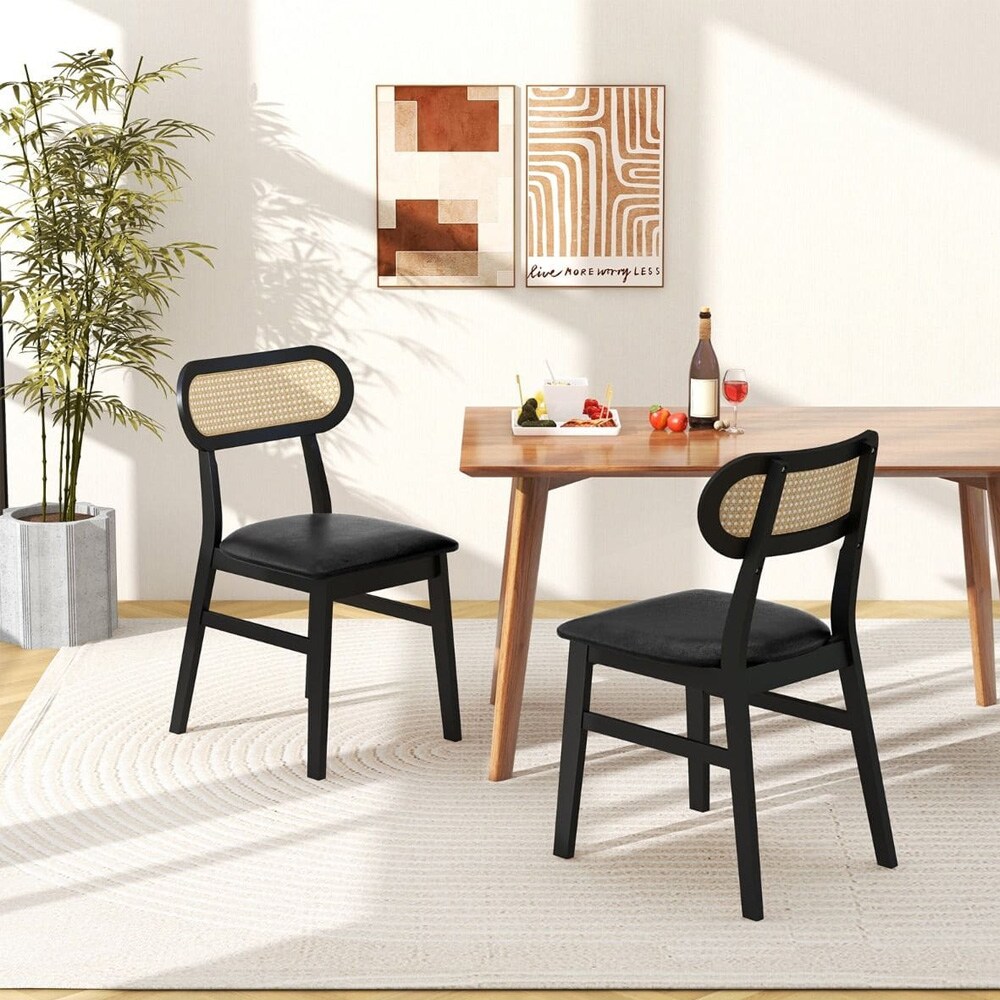 2 kpl puutuoleja ruokailutilaan rottinkiselkänojalla – Musta