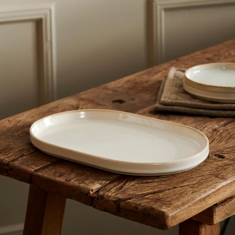 Mineraalimarmori keraaminen tarjoiluastia 30cm - valkoinen