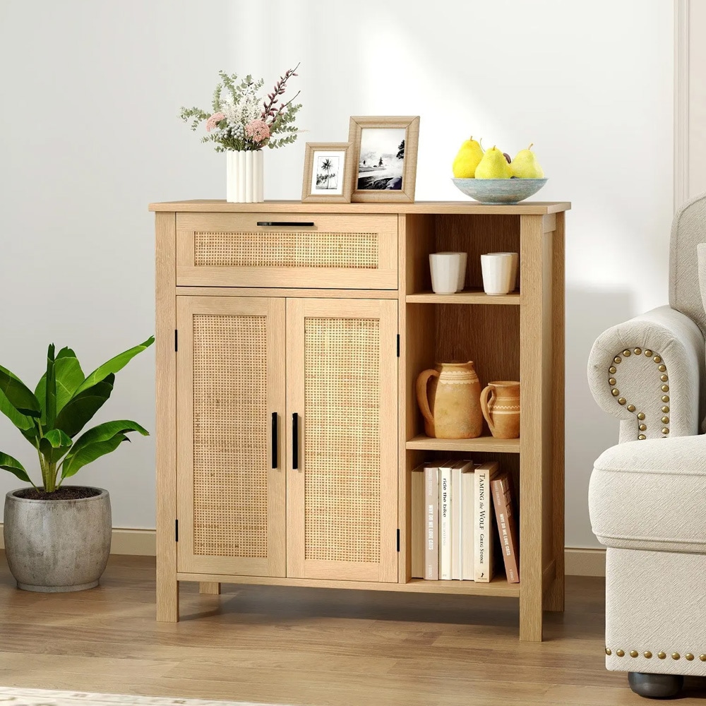 Säilytysyksikkö, jossa on säädettävät hyllyt