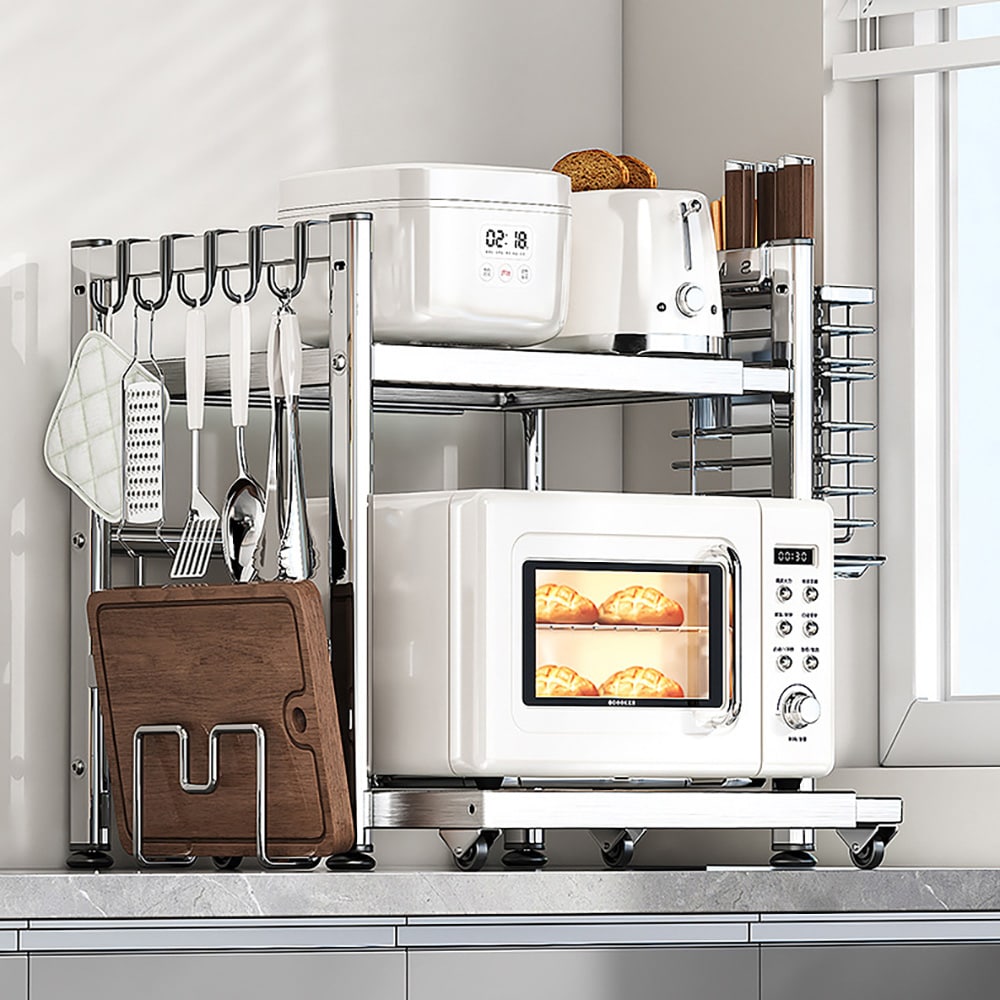 Pyörillä varustettu metallinen säilytyshylly keittiöön