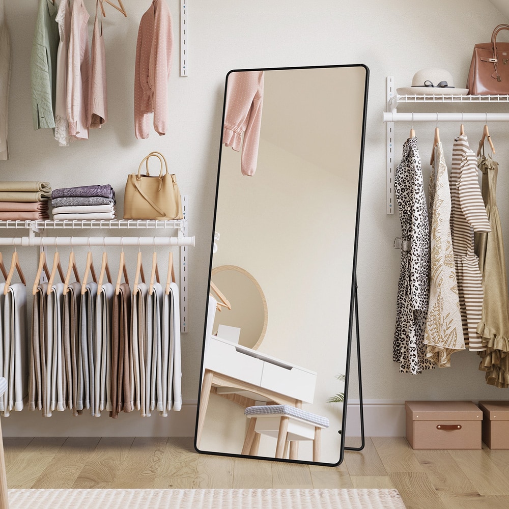 Täyspitkä peili 165 x 60 cm jalustalla ja Musta alumiinikehyksellä