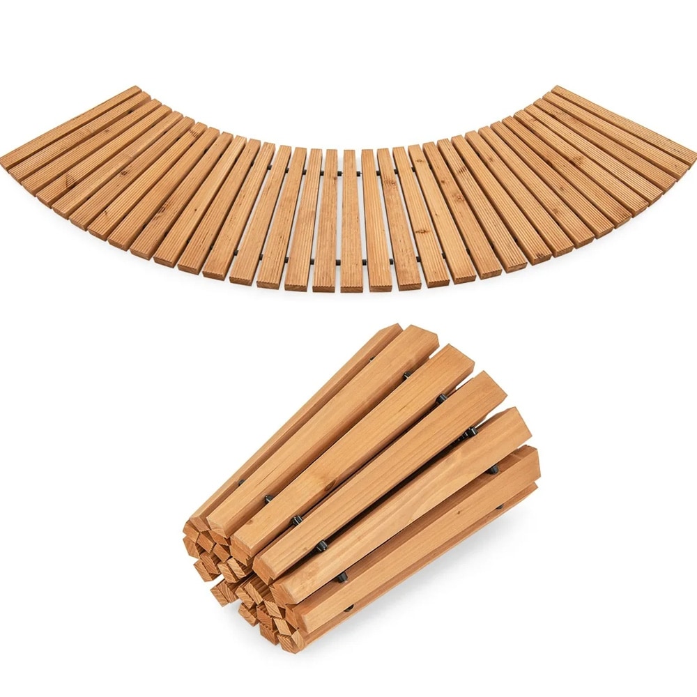 Puinen kävelytie puutarhaan ja ulkoilmaan