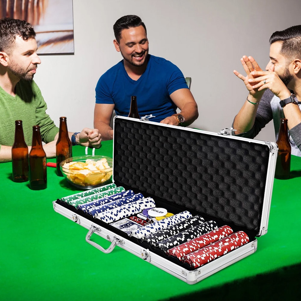 Pokerisetti - laukku, pelimerkit ja blackjack-pöytäliina