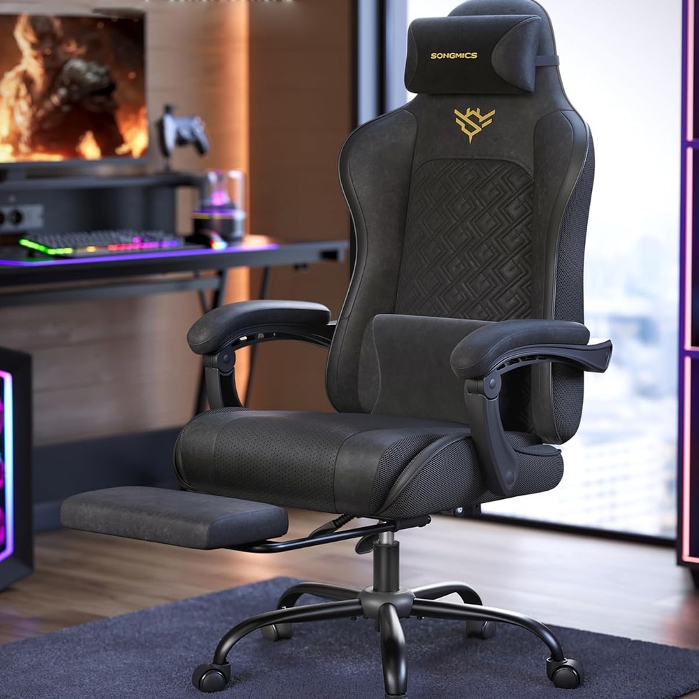 Ergonominen pelituoli 70×70×123,5–133 cm / gaming-tuoli jalkatuella ja jousitetulla istuimella - Musta
