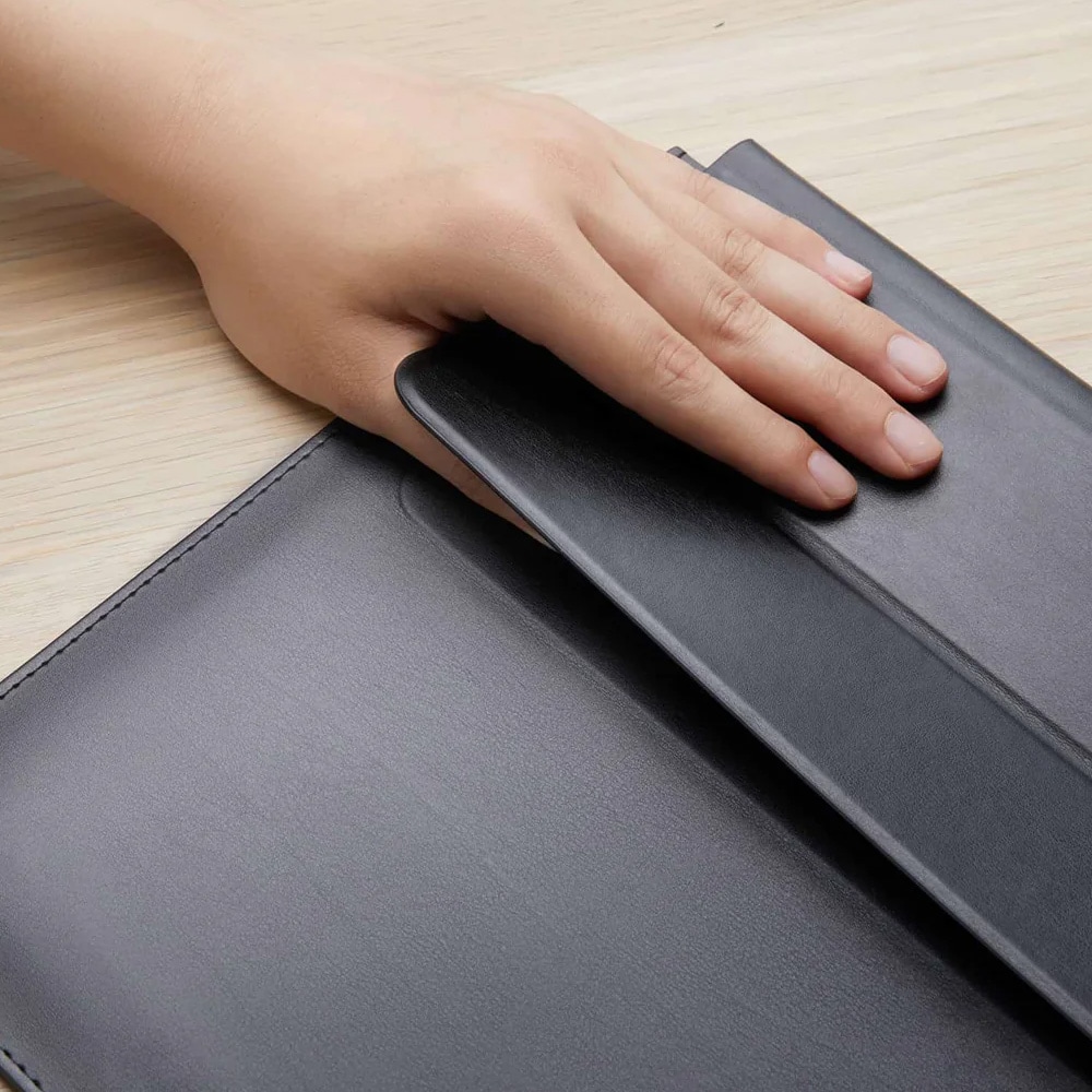 HyperShield Stand & Go Sleeve MacBookille Air/Pro 13-14" / Kannettavan tietokoneen kotelo