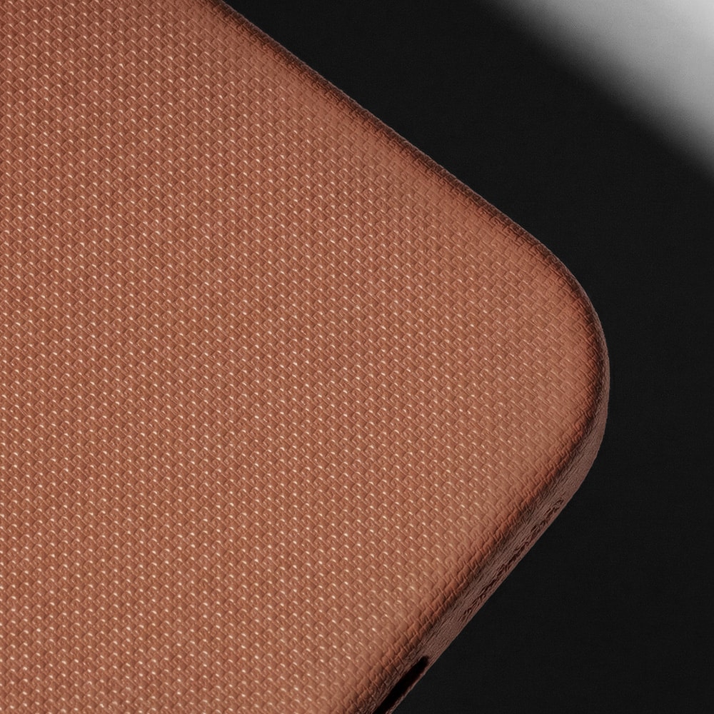 Etteri Elegant Mag -suojakotelo iPhone 17 Pro Max / 18 Pro Max - Ruskea / Suojakotelo / 3D-kotelo
