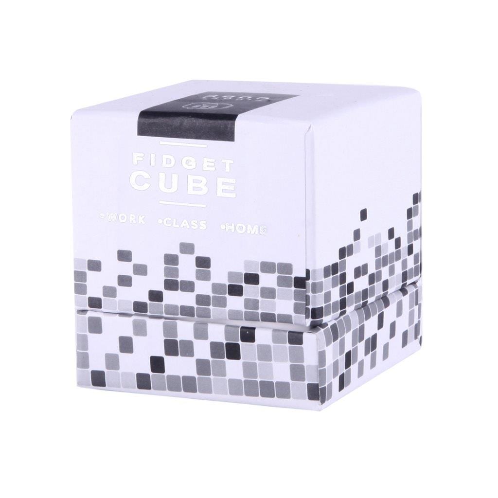 Fidget Cube puu materiaalia