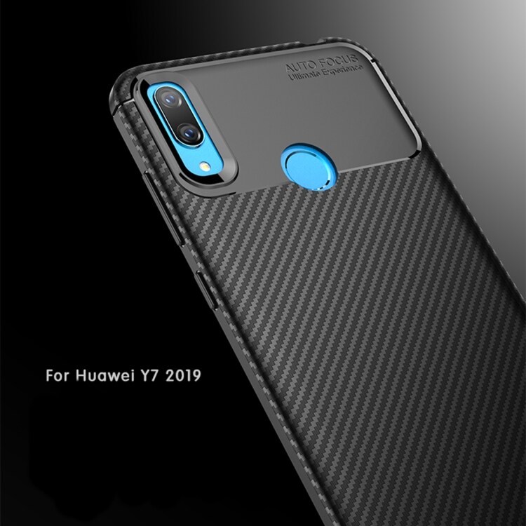Kuori Schockproof Carbon fiber Huawei Y7 (2019)