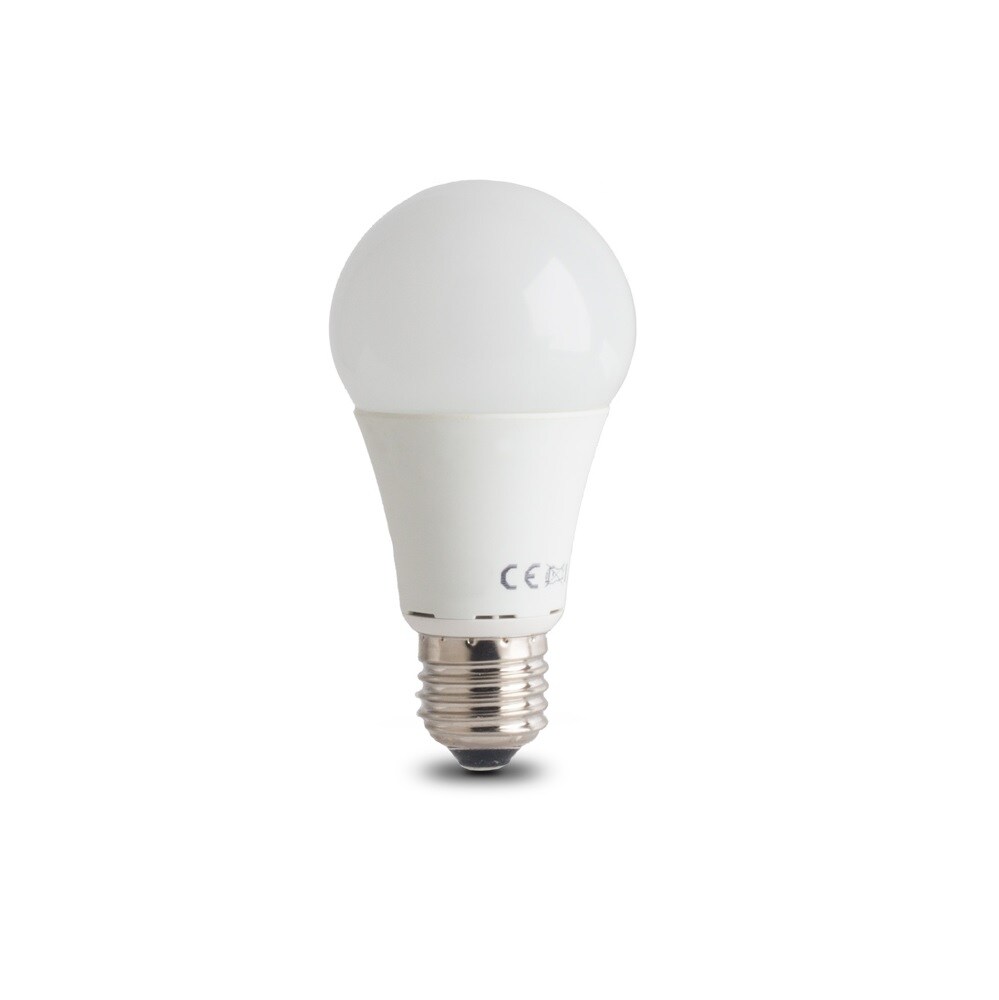LED-lamppu A60 E27 A60 RGB + Kaukosäädin