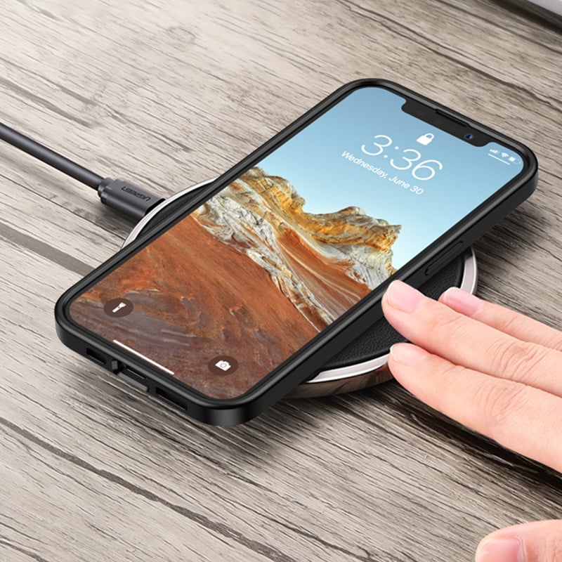 Ohut ja iskunkestävä matkapuhelimen kuori iPhone 13 Pro Max - Musta