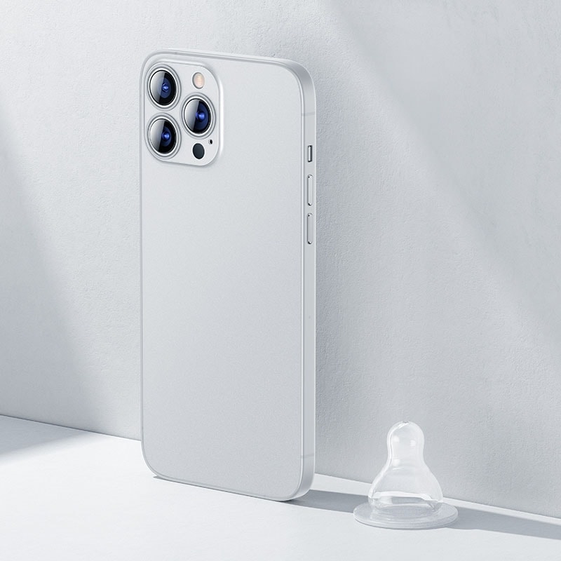 Erittäin ohut ja iskunkestävä matkapuhelimen kuori iPhone 13 - Valkoinen