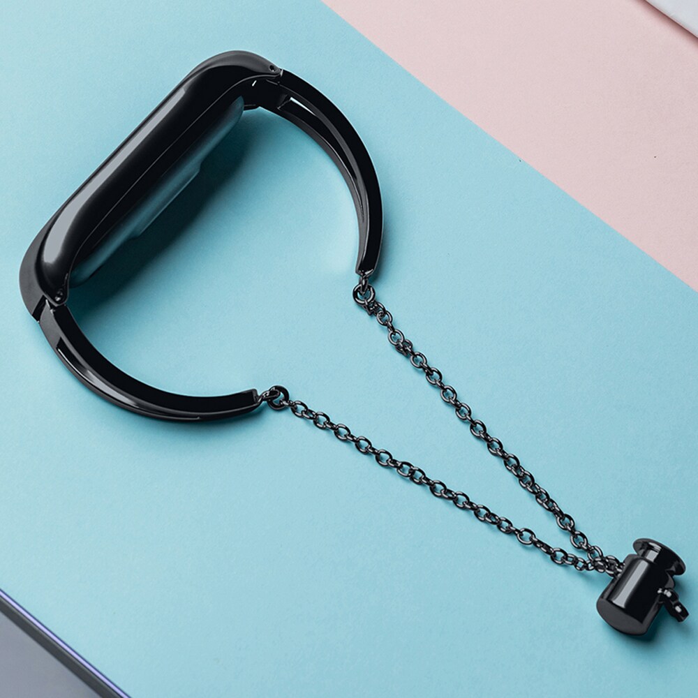 Metallinen rannekoru Xiaomi Mi Band 3 / 4 / 5 / 6 bändin hihna - musta