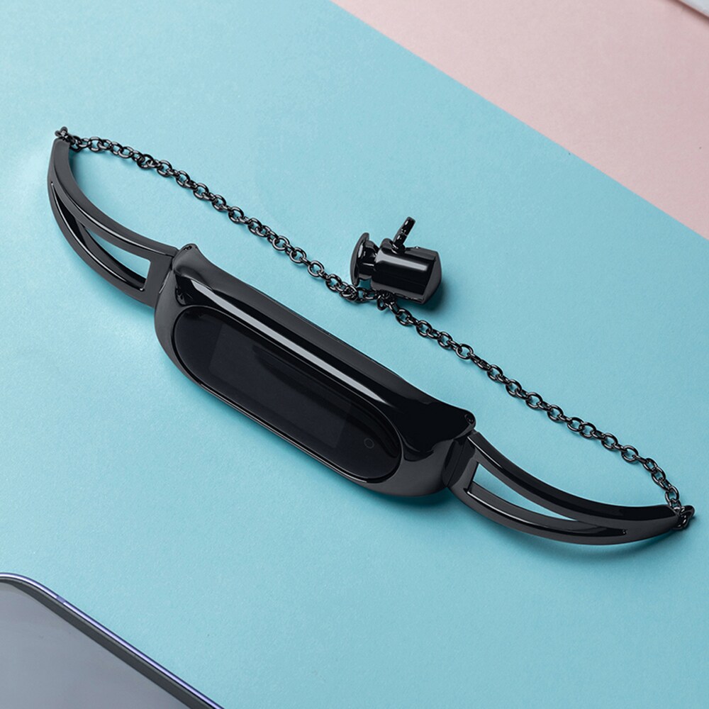 Metallinen rannekoru Xiaomi Mi Band 3 / 4 / 5 / 6 bändin hihna - musta