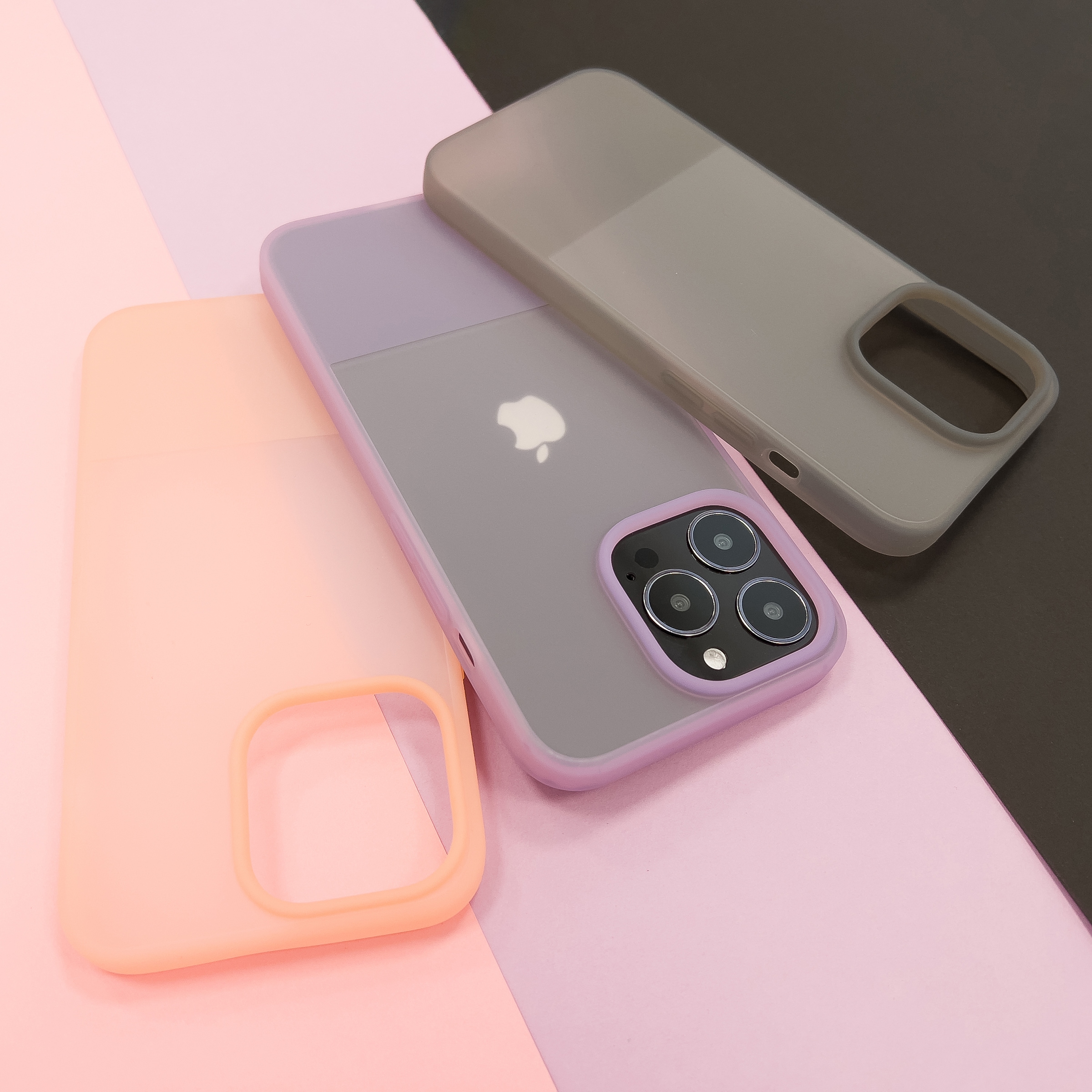 Kingxbar Plain Series tapauksessa kansi iPhone 13 Pro silikoni tapauksessa violetti