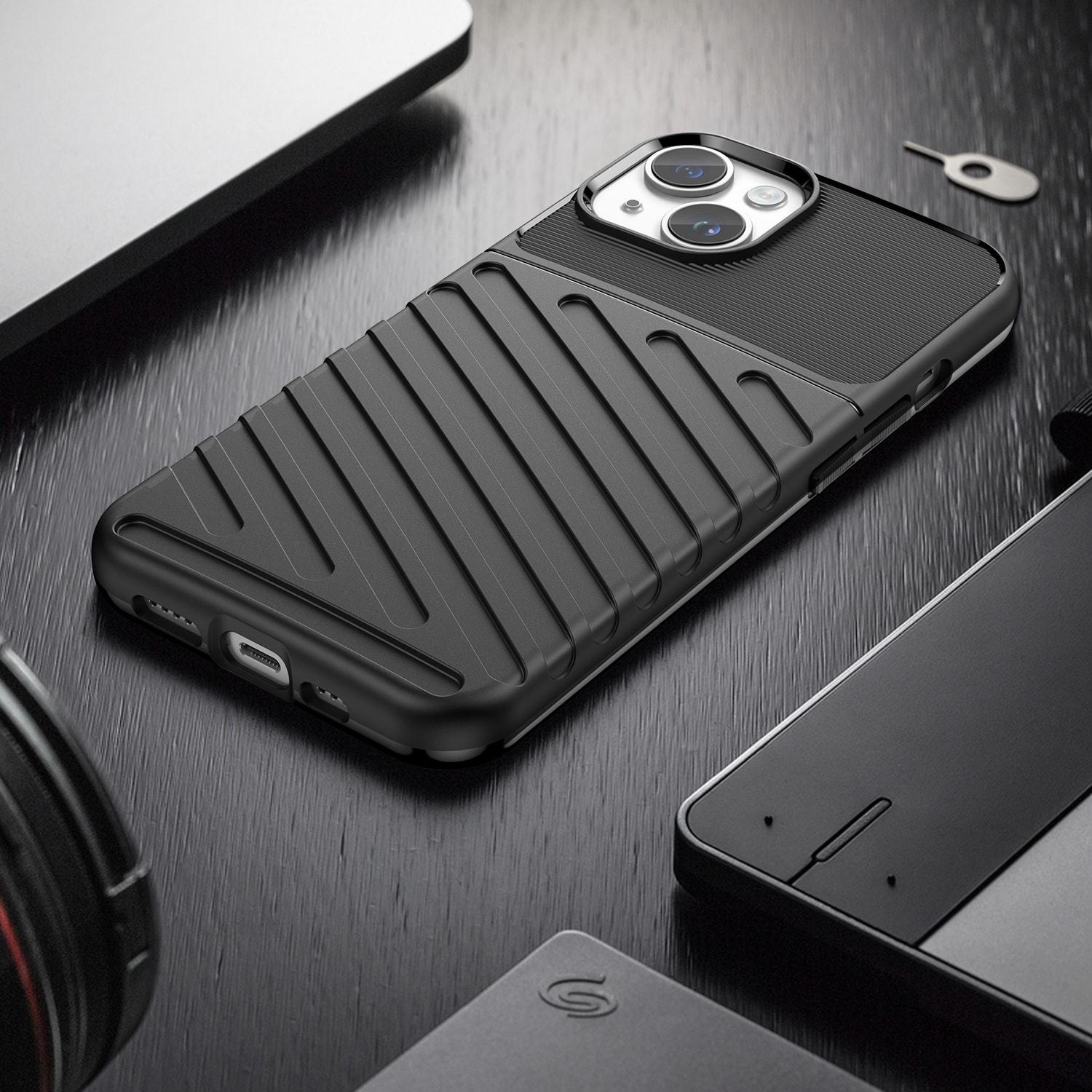 Thunder Case iPhone 14 Plus panssaroitu kotelo musta