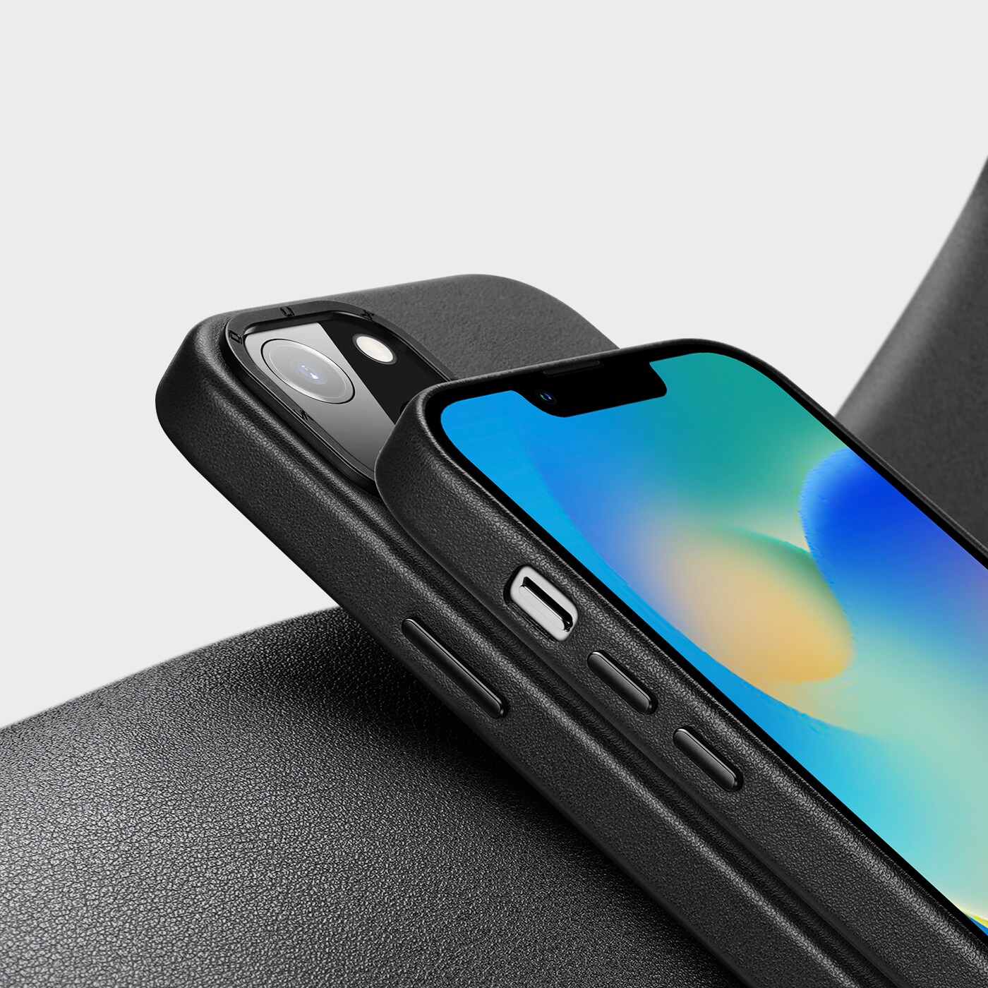 Dux Ducis Grit Leather Case for iPhone 14 Plus, Faux Leather Cover (MagSafe compatible) Black