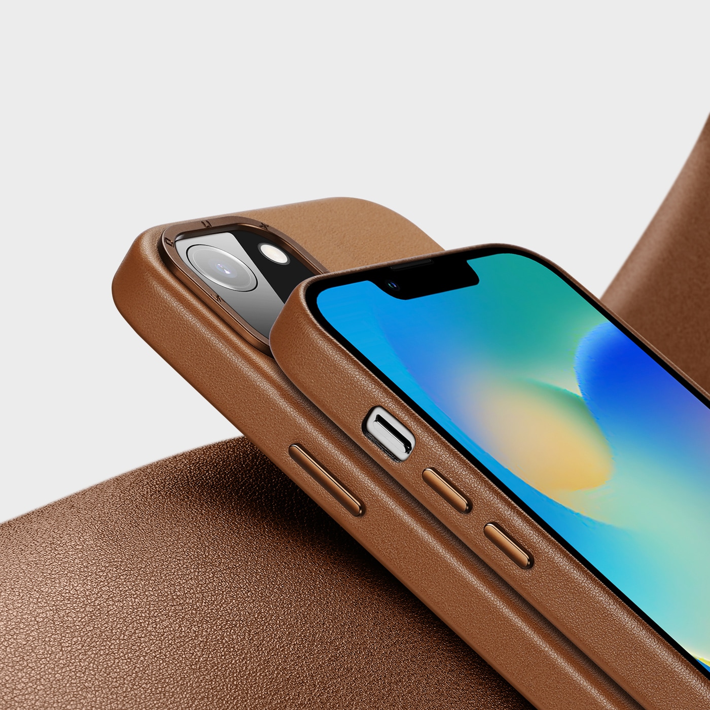 Dux Ducis Grit Leather Case for iPhone 14 Plus - Elegantti Faux Leather, MagSafe, Brown