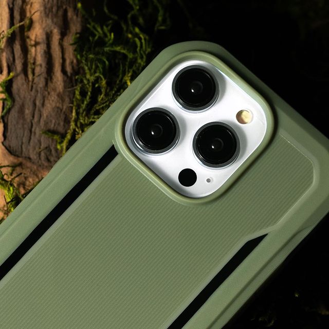Raptic X-Doria Fort Case iPhone 14 Plus MagSafe panssaroitu suojus vihreä