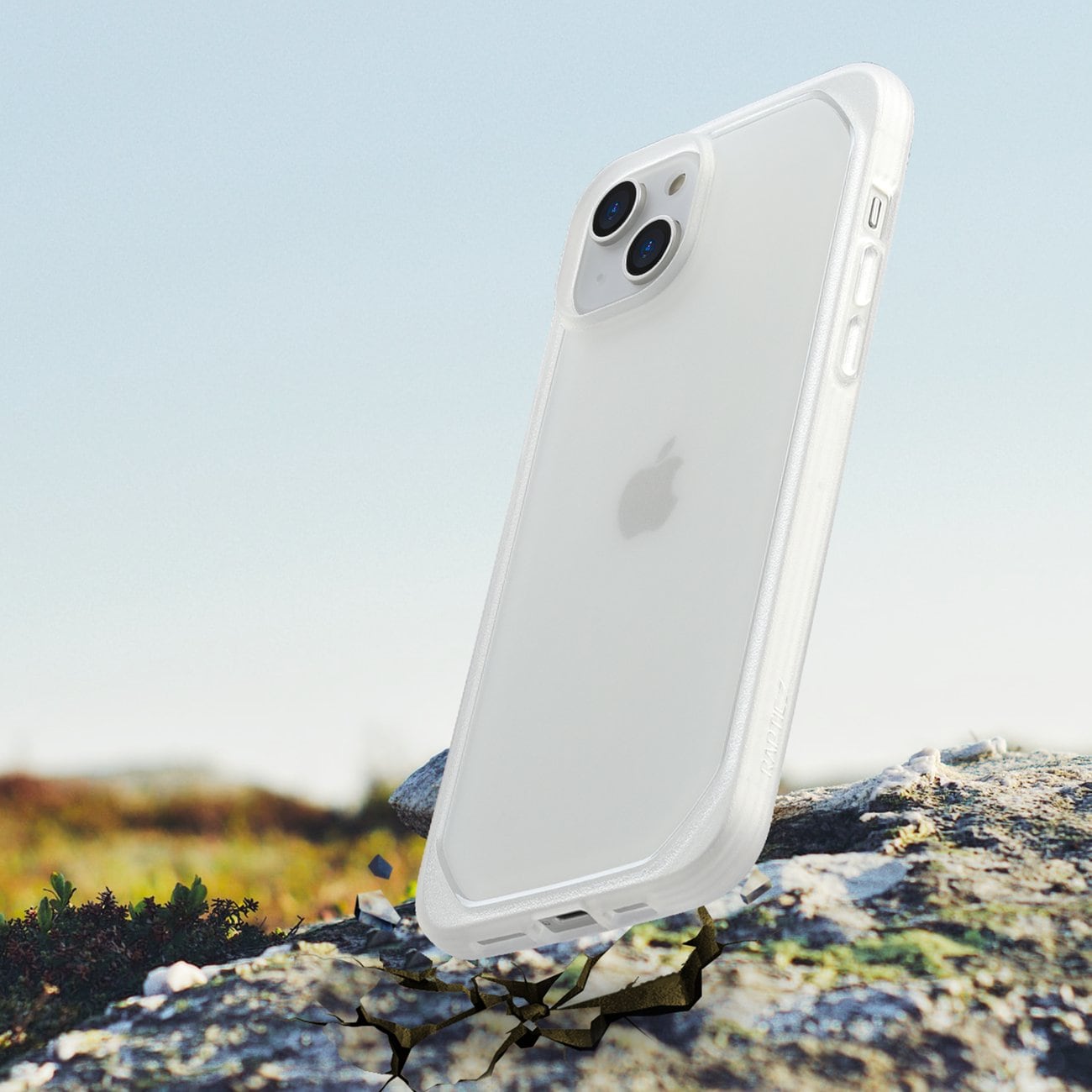 Raptic X-Doria Slim Case iPhone 14 Plus takakansi selkeä