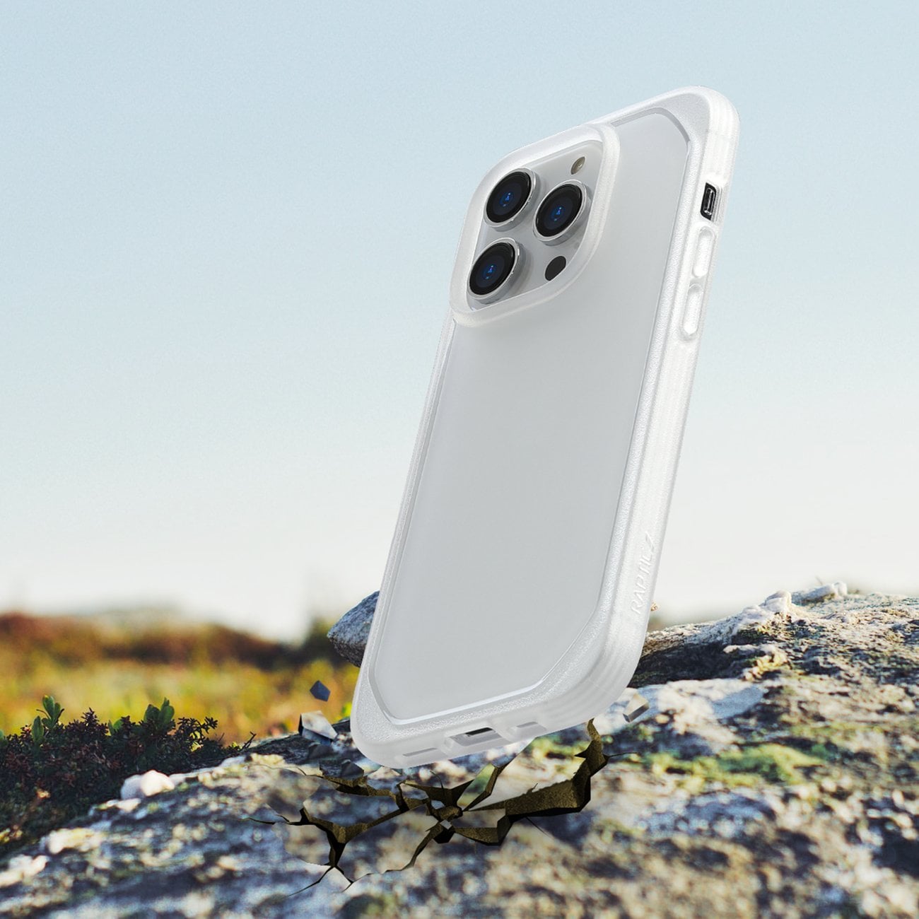 Raptic X-Doria Slim Case iPhone 14 Pro takakansi selkeä