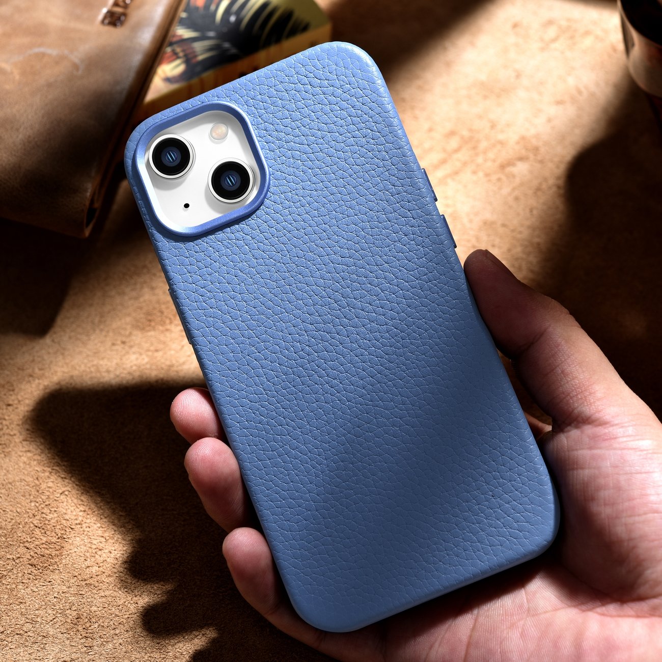iCarer Litchi Premium Nahkakotelo iPhone 14 Plus Magneettinen MagSafe vaaleansininen