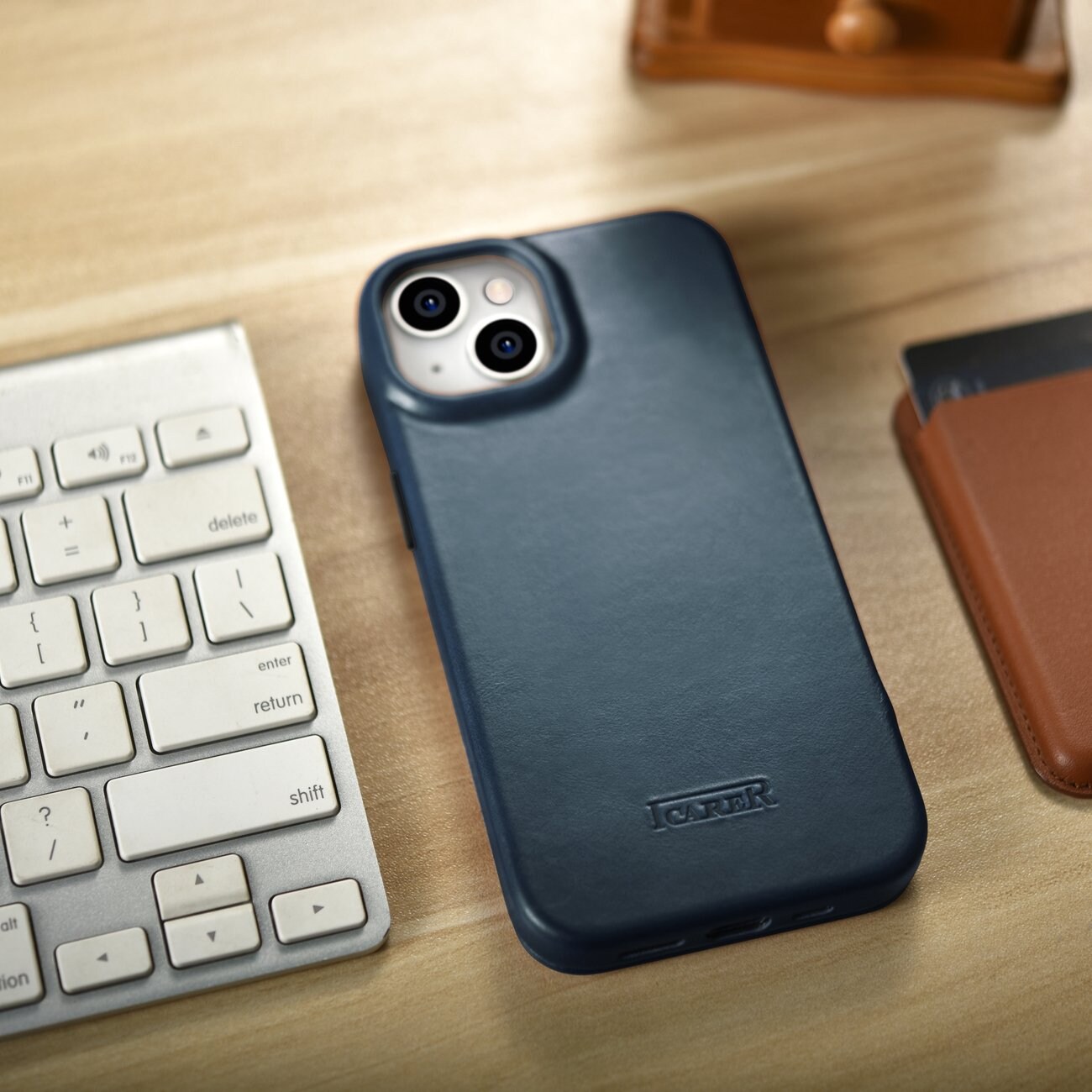 iCarer CE Öljyvaha Premium Nahka Folio Case iPhone 14 Plus magneettinen MagSafe flip sininen