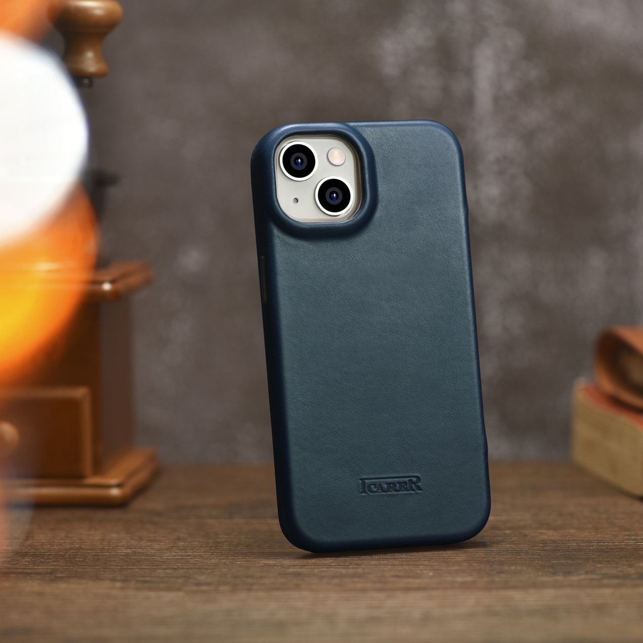 iCarer CE Öljyvaha Premium Nahka Folio Case iPhone 14 Plus magneettinen MagSafe flip sininen