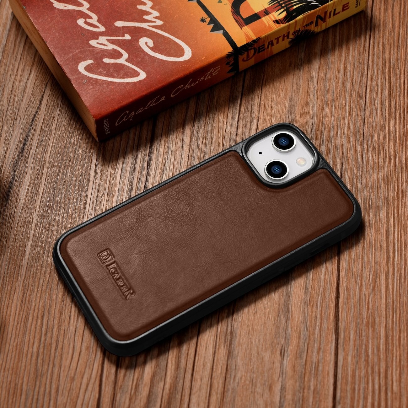 iCarer Nahka Öljyvaha Kotelo iPhone 14 Plus (MagSafe) Ruskea (WMI14220719-BN)