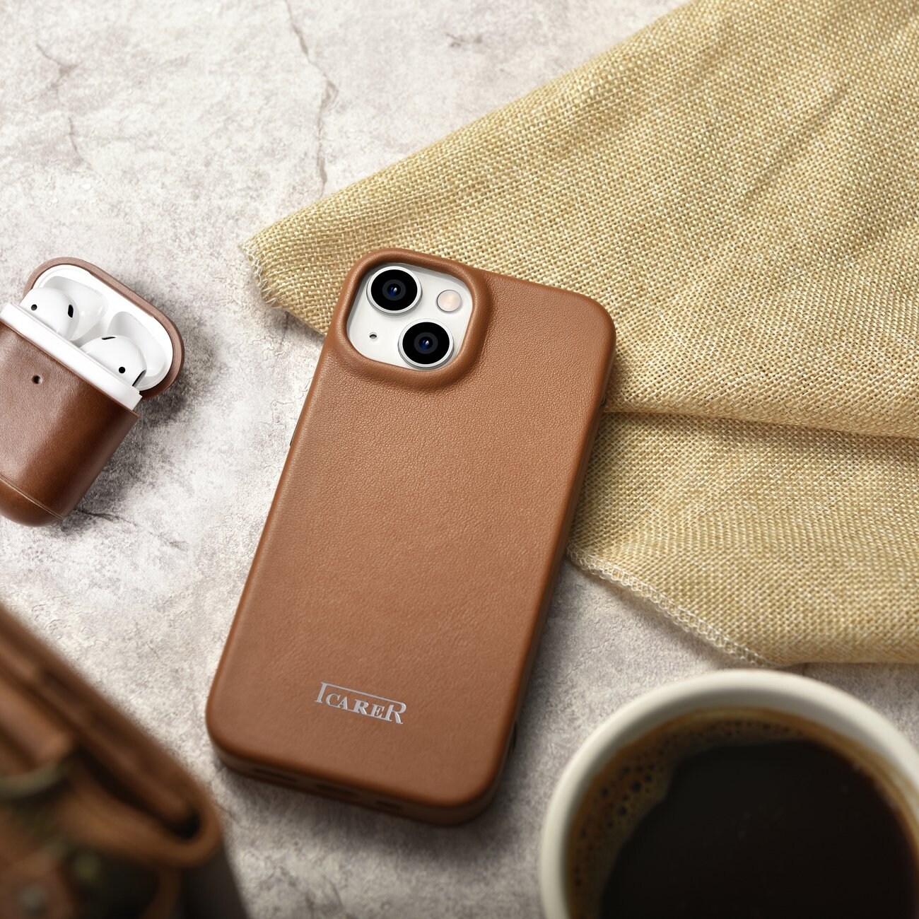 iCarer CE Premium Leather Folio Case iPhone 14 Plus MagSafe Magnetic Flip Brown (WMI14220715-BN)