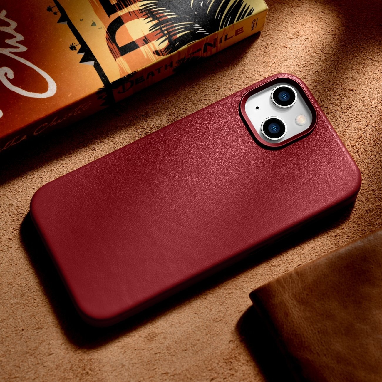 iCarer Case Nahkakotelo suojus luonnollisesta nahasta iPhone 14 Plus punainen (yhteensopiva MagSafe)