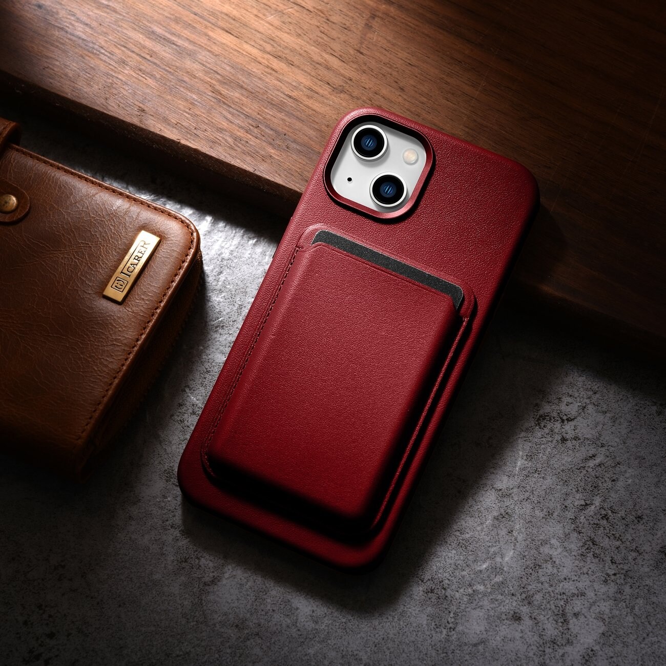 iCarer Case Nahkakotelo suojus luonnollisesta nahasta iPhone 14 Plus punainen (yhteensopiva MagSafe)