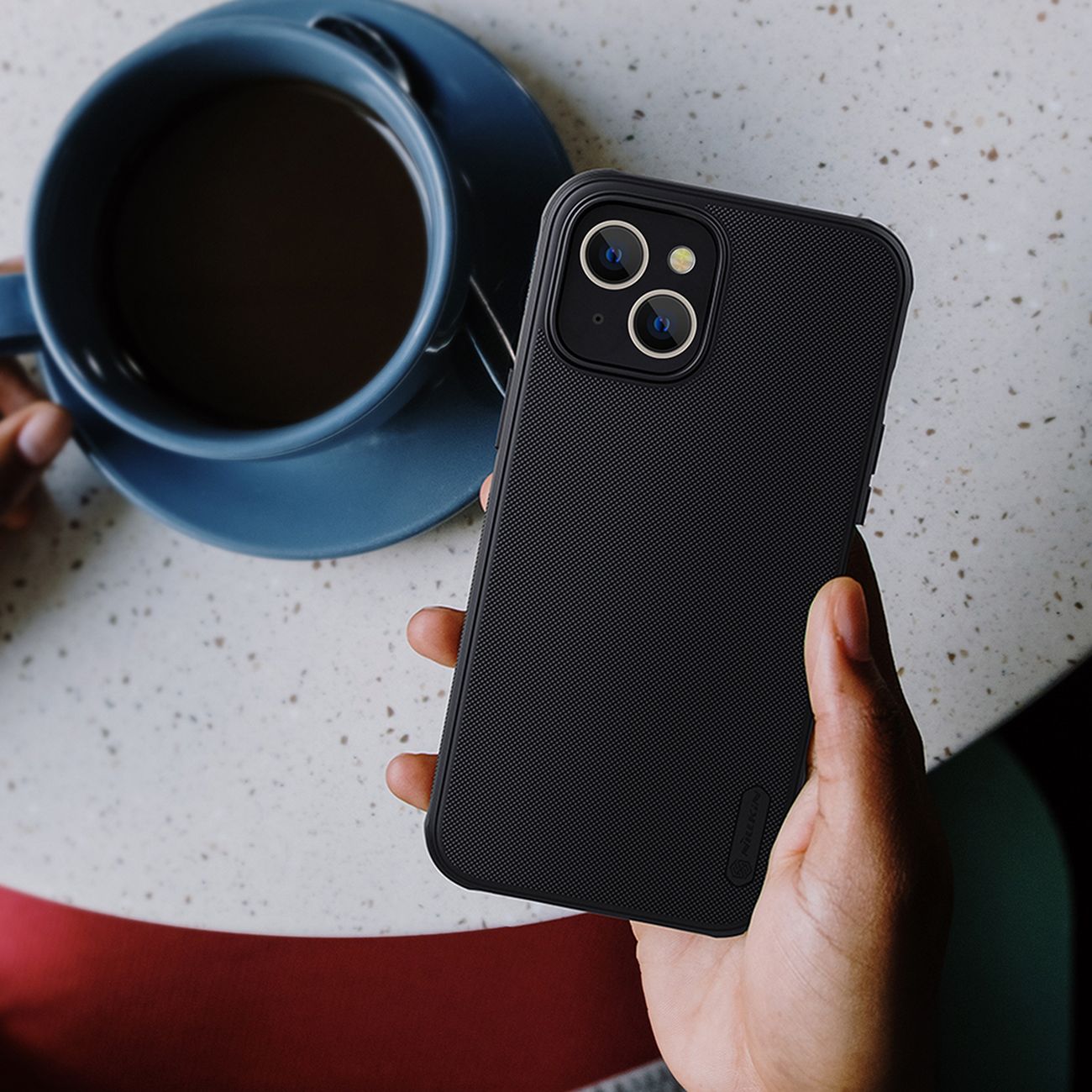 Nillkin Super Frosted Shield Pro tapauksessa iPhone 14 Plus takakansi vihreä