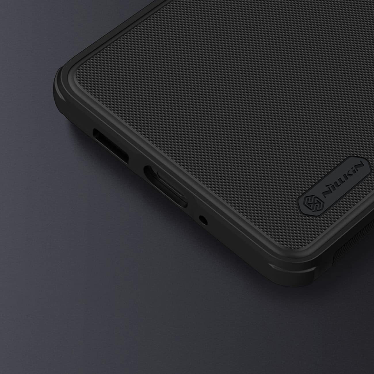 Nillkin Super Frosted Shield Pro Magneettinen kotelo iPhone 14 Plus MagSafe magneettinen musta