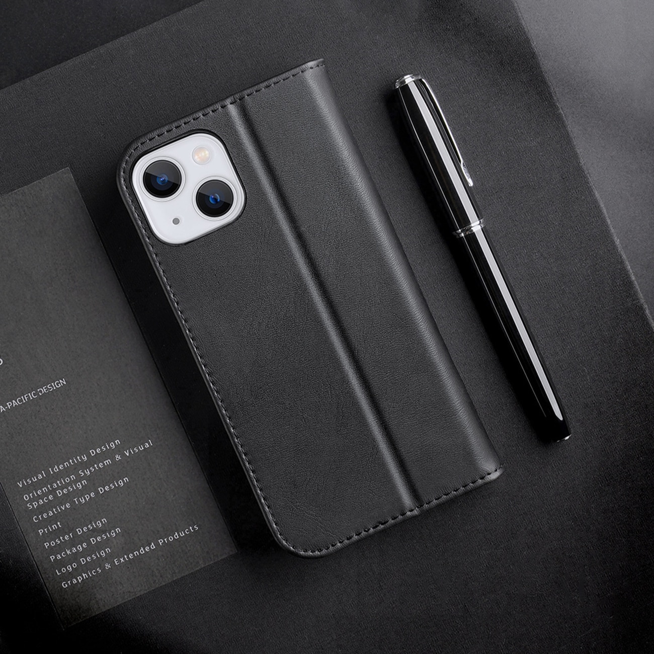 Dux Ducis Hivo Nahka Flip Cover Aitoa nahkaa Lompakko iPhone 14 Plus Musta