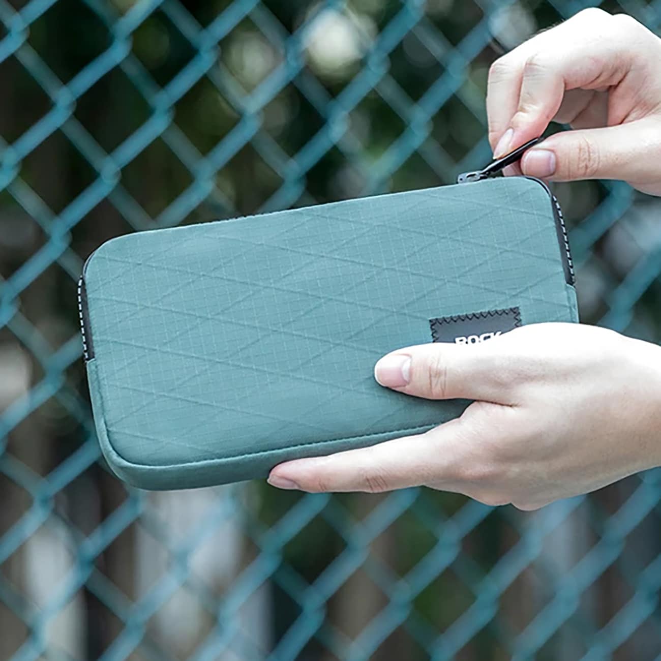 Rockbros polkupyörälaukku 30990043006 puhelimelle, avaimille, lompakolle 0,15 l - turkoosi