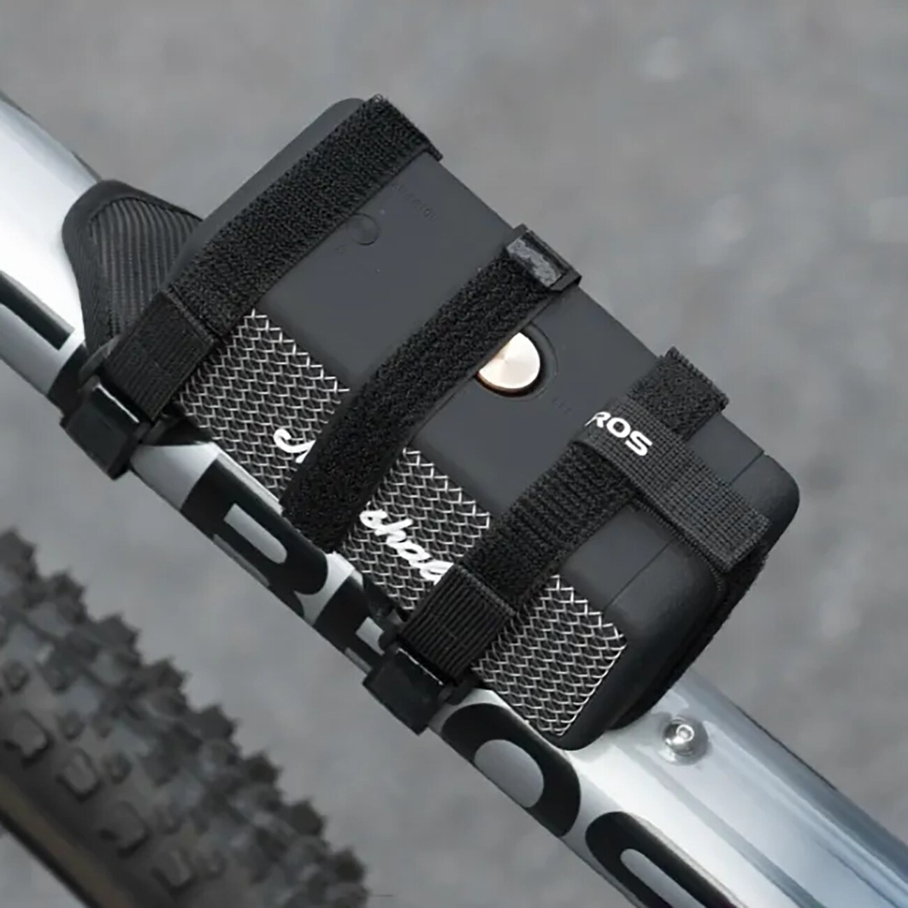 Rockbros 50210064001 Velcro Bike Strap Bluetooth-kaiuttimelle tai vesipullolle - musta