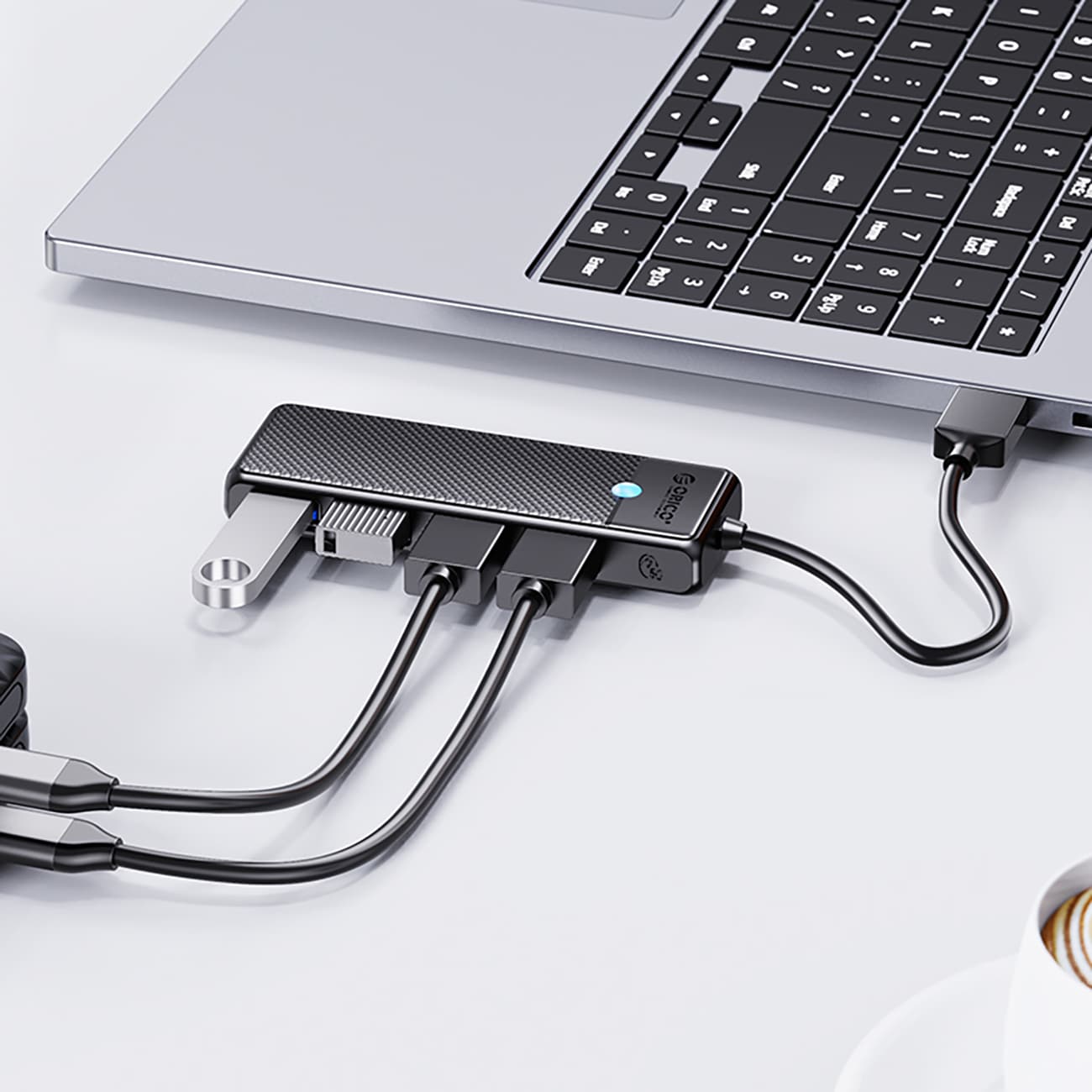 Orico PAPW4A-C3 USB-A Hub telakointiasema 4x USB-A 3.0 - musta