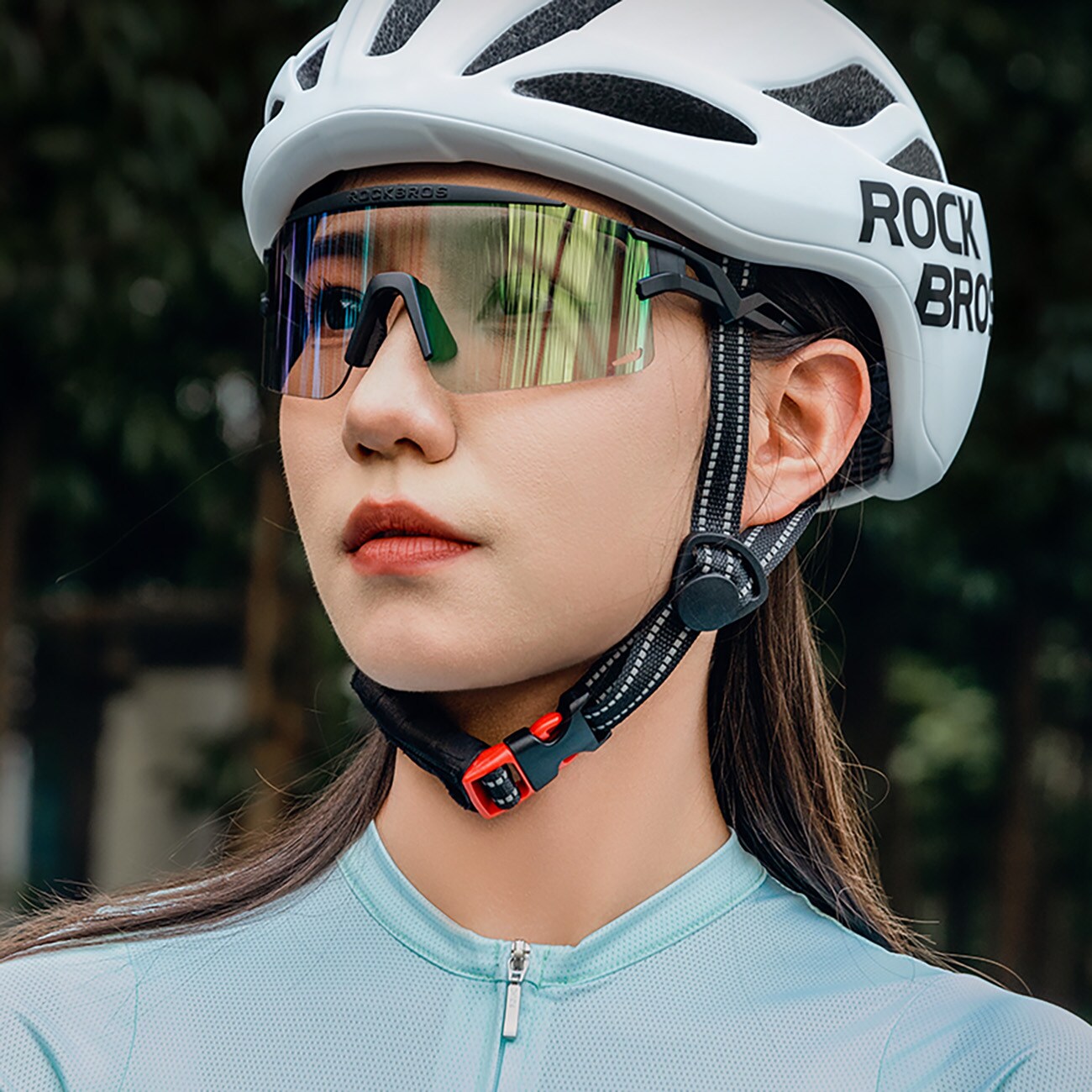 Rockbros Photochromic pyöräilylasit UV-suojauksella ja korjaavalla insertillä - musta
