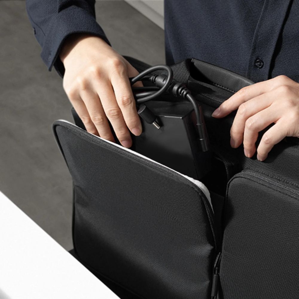 Tech-Protect Defender Laukku 17" kannettavalle tietokoneelle - musta