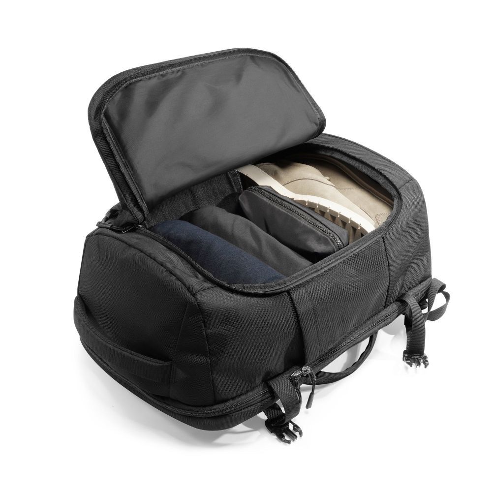 Tech-Protect Defender S40 reppu Ryanairille ja Wizzarille, 20L kannettava tietokone - musta