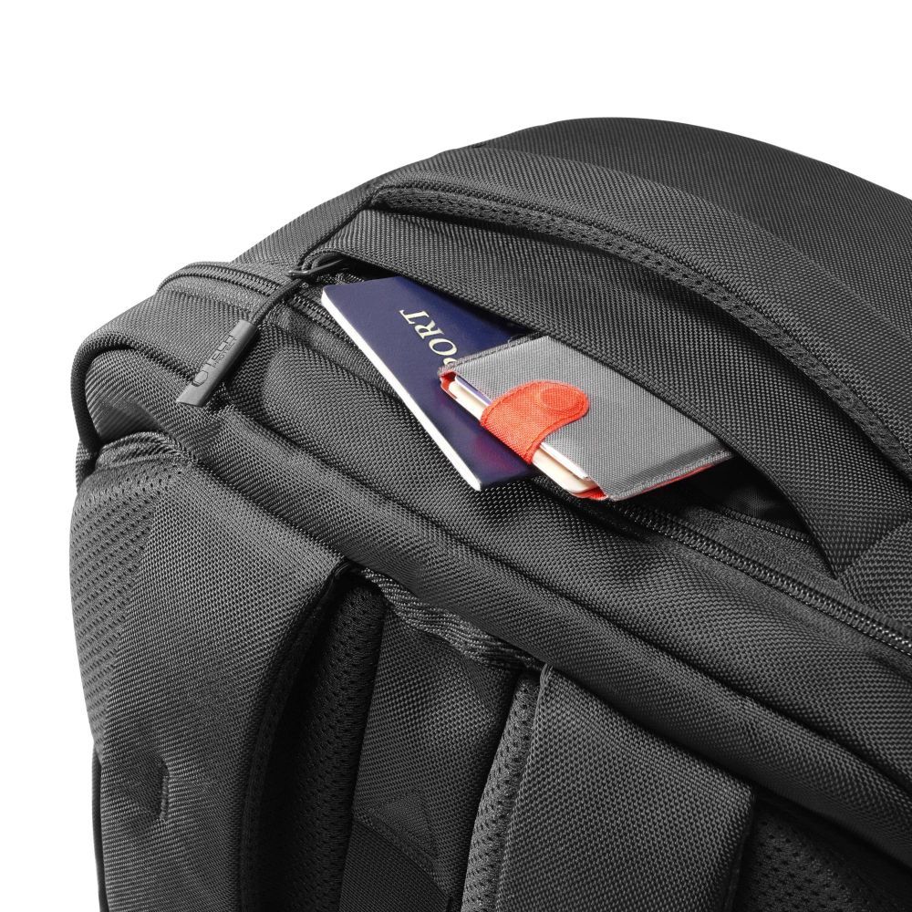Tech-Protect Defender S40 reppu Ryanairille ja Wizzarille, 20L kannettava tietokone - musta