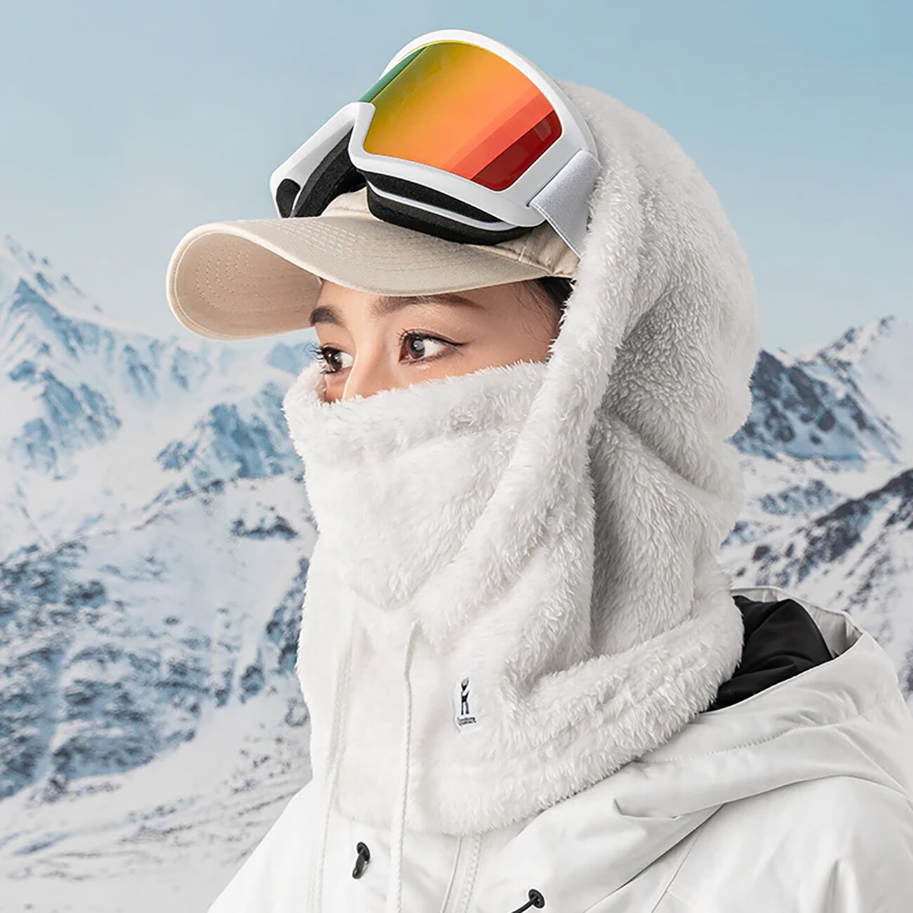 Qunature Arctic Velvet Ski Balaclava koko M - Valkoinen