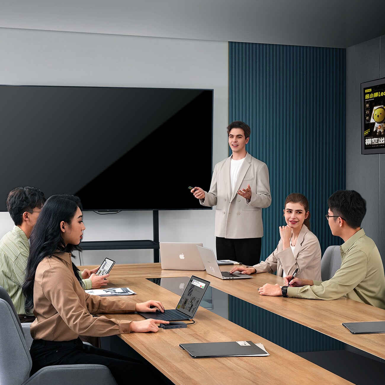 Baseus PioneerJoy 8-in-1 USB-C Hub: HDMI 4K@60Hz/30Hz, DP 8K@30Hz, VGA, 2x USB-A, 2x USB-C - Grey