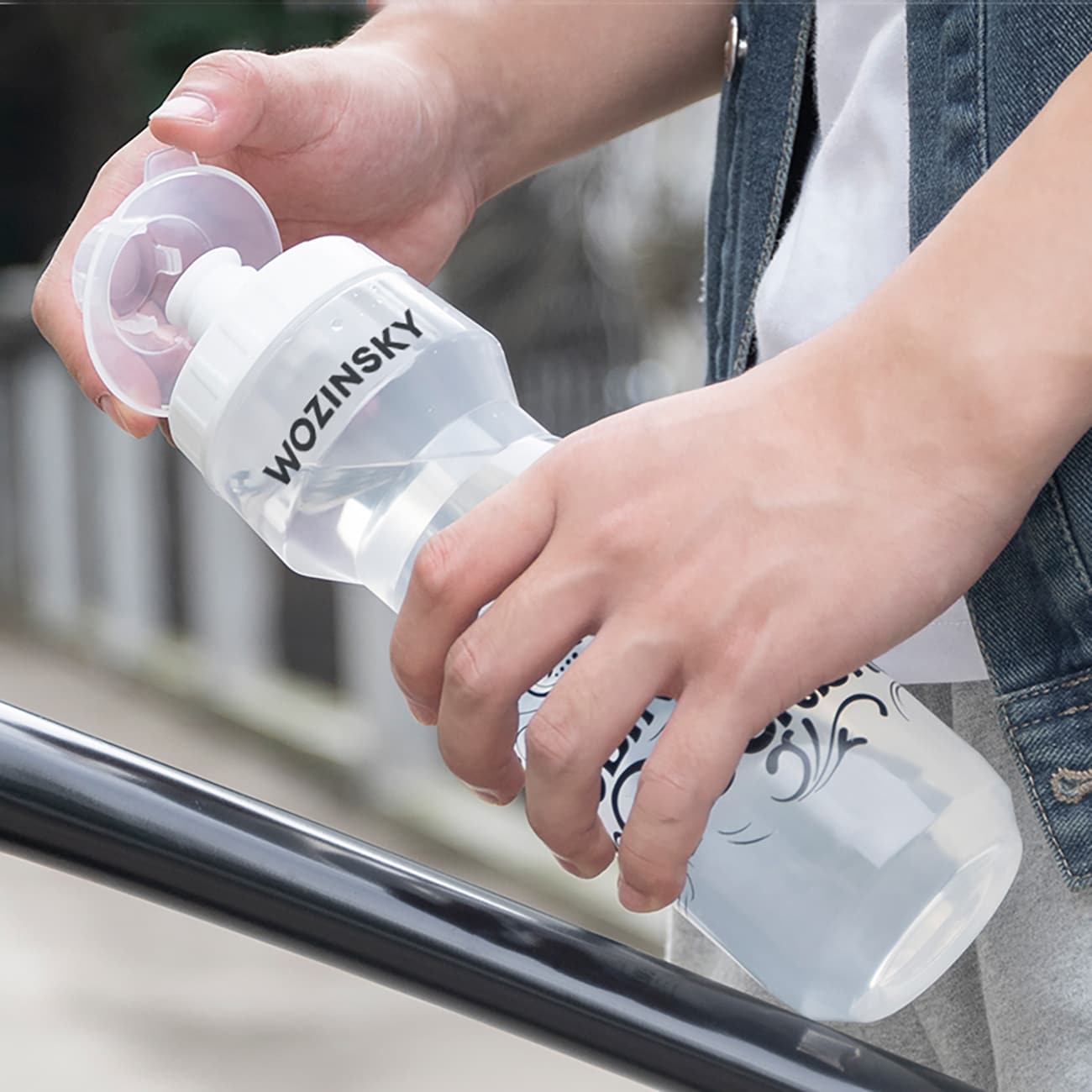 Wozinsky WBR-01T 750ml polkupyöräpullo - läpinäkyvä