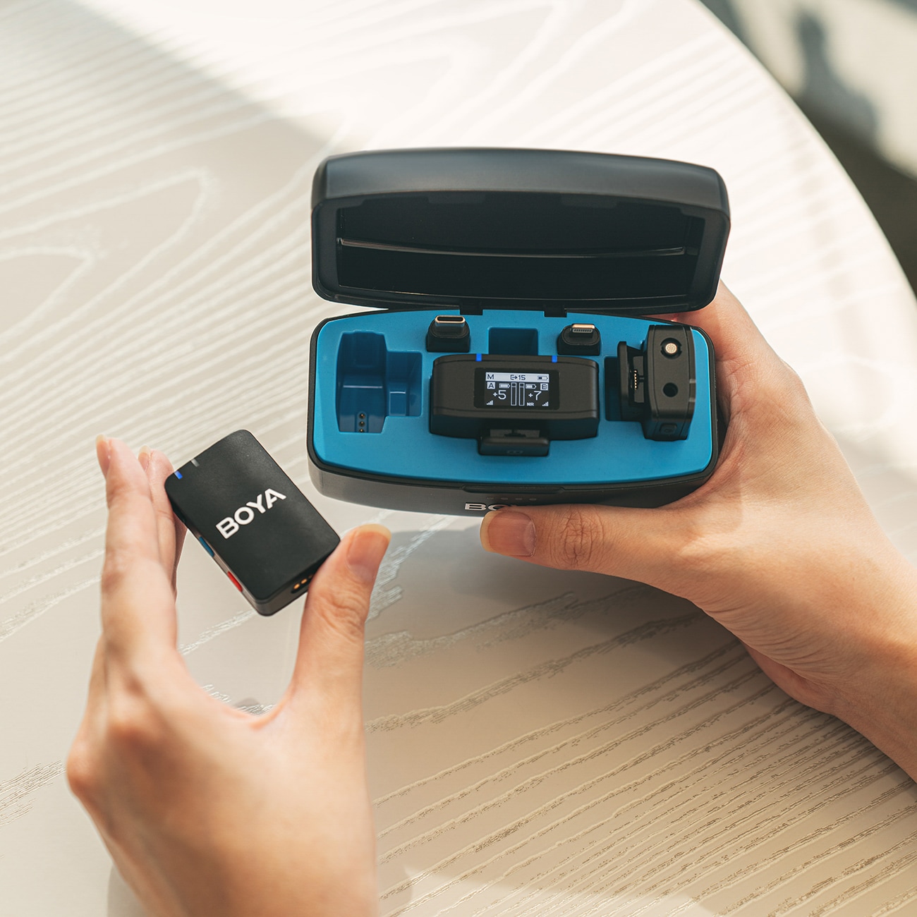 BOYA BOYAMIC 2-02 Langattomat mikrofonit 2,4 GHz USB-C - Musta